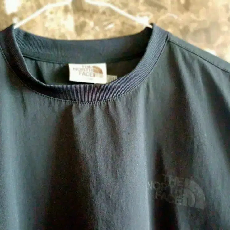[BUNJANG] The North Face Short Sleeve T-Shirt Black / 노스페이스 반팔 티셔츠 블랙