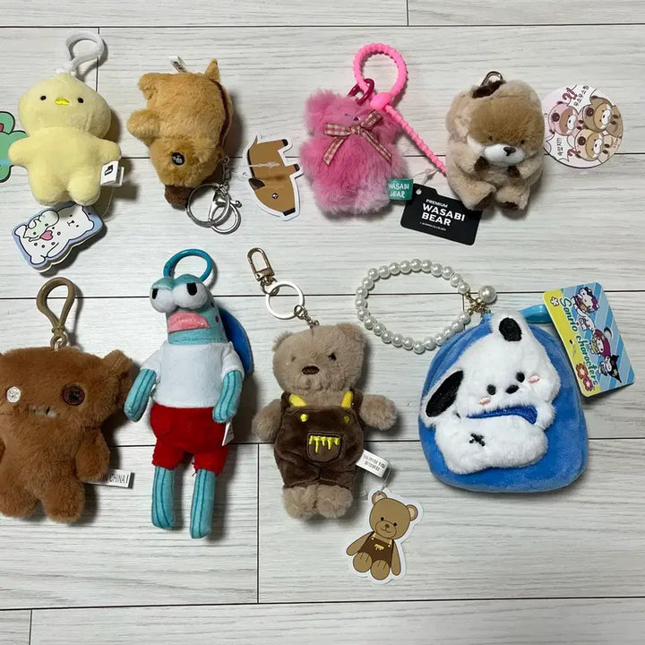 [BUNJANG] 10x Plush Keychain Bundle / 인형 키링 10개 일괄 7천원에 판매해용 (와사비베어, 우소우소짱 등)