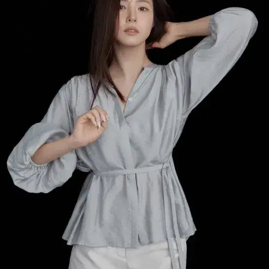 [SOLD OUT] 새상품 시에 sie 아일리 셔링블라우스 쥬시쥬디그레이스유온앤온아뜨랑스