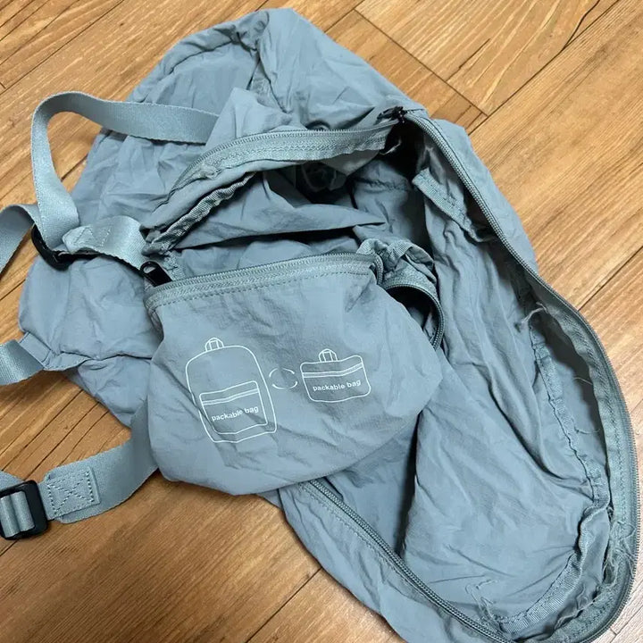 [BUNJANG] Folder Ultralight Gray Foldable Backpack / 폴더 초경량 그레이 접이식 백팩