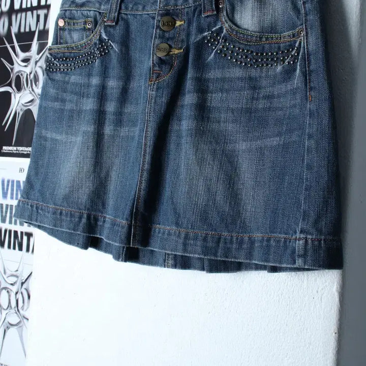 [BUNJANG] W(L) Denim Skirt Y2K Amekaji Leather Tab / W(L) 리 스커트 치마 데님 청 Y2K 아메카지 가죽탭-262D