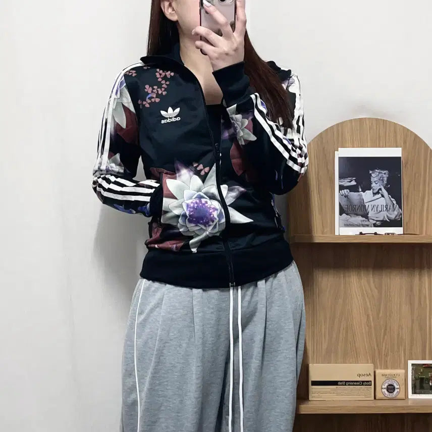 [BUNJANG] Adidas Black Lotus Print Jersey M / [정품] 아디다스 블랙 LOTUS PRINT 져지 [ 85 ]