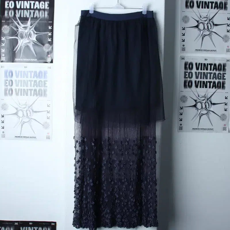 [BUNJANG] DewyDewy Layered Flower Skirt Navy / W(M-L) 듀이듀이 스커트 치마 레이어드 플라워 네이비-262F