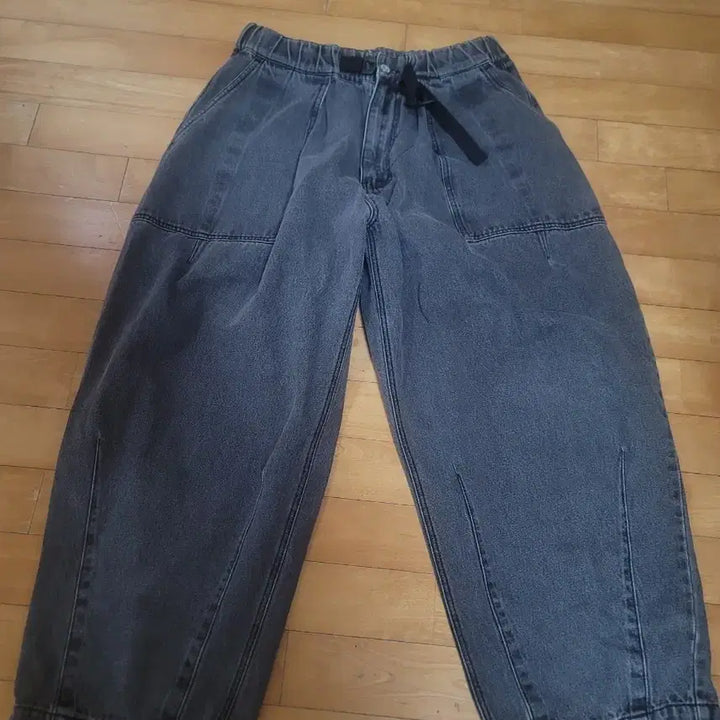 [BUNJANG] Wide Leg Denim Pants with Belt Detail / 와이드 데님 벨트바지
