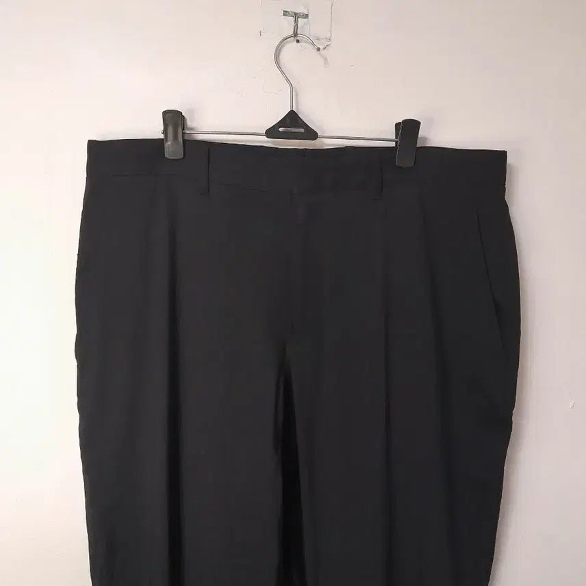 [BUNJANG] Theory Curtis Eco Crunch Black Linen Pants 32" / 22SS Theory 커티스 에코 크런치 블랙 린넨팬츠 32"