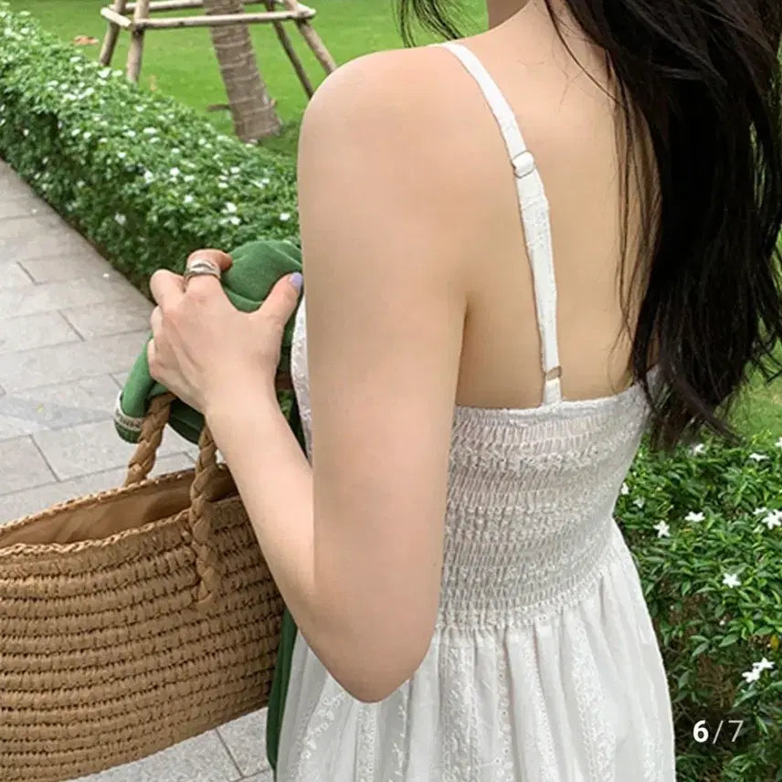 [BUNJANG] Ivory Lace Punching Long Dress / 아이보리 레이스 펀칭 롱원피스