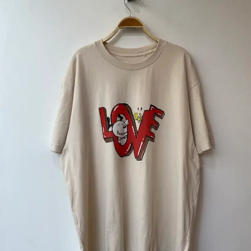 [BUNJANG] Uniqlo Peanuts Collaboration Beige T-Shirt 3XL / 유니클로 피너츠 베이지 3XL