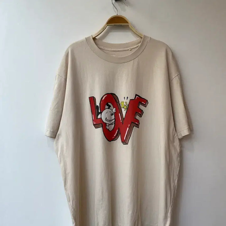 [BUNJANG] Uniqlo Peanuts Collaboration Beige T-Shirt 3XL / 유니클로 피너츠 베이지 3XL