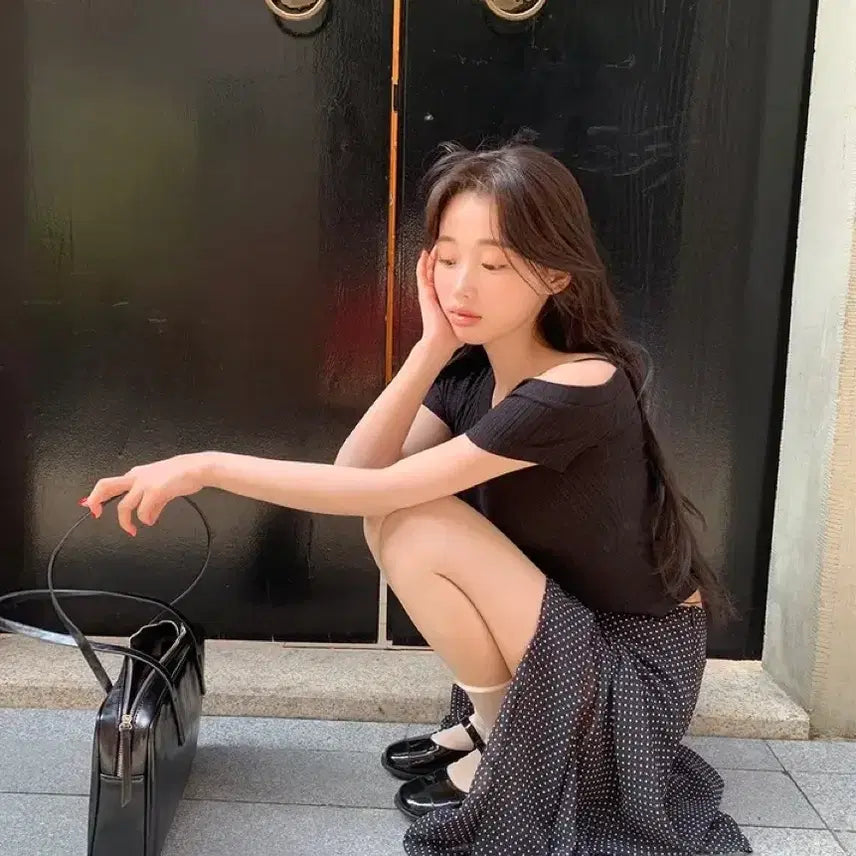 [BUNJANG] Young &amp; Rich Dot Slit Skirt / [새상품] 에이블리 영앤리치 도트 슬릿 스커트