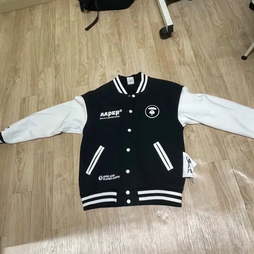 [BUNJANG] BAPE Varsity Jacket / 베이프 바시티