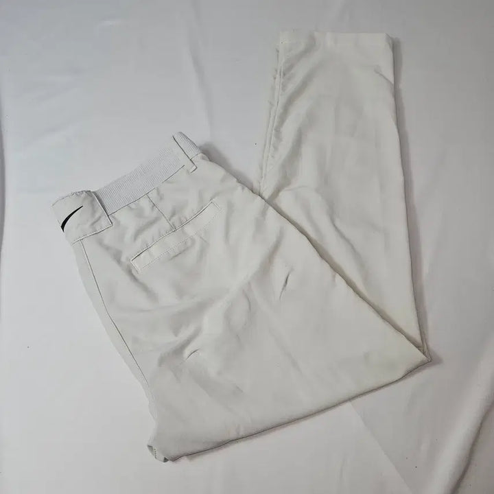[SOLD OUT] 나이키 골프 기능성 베이퍼 슬랙스 팬츠 바지 골프웨어 스우시 32