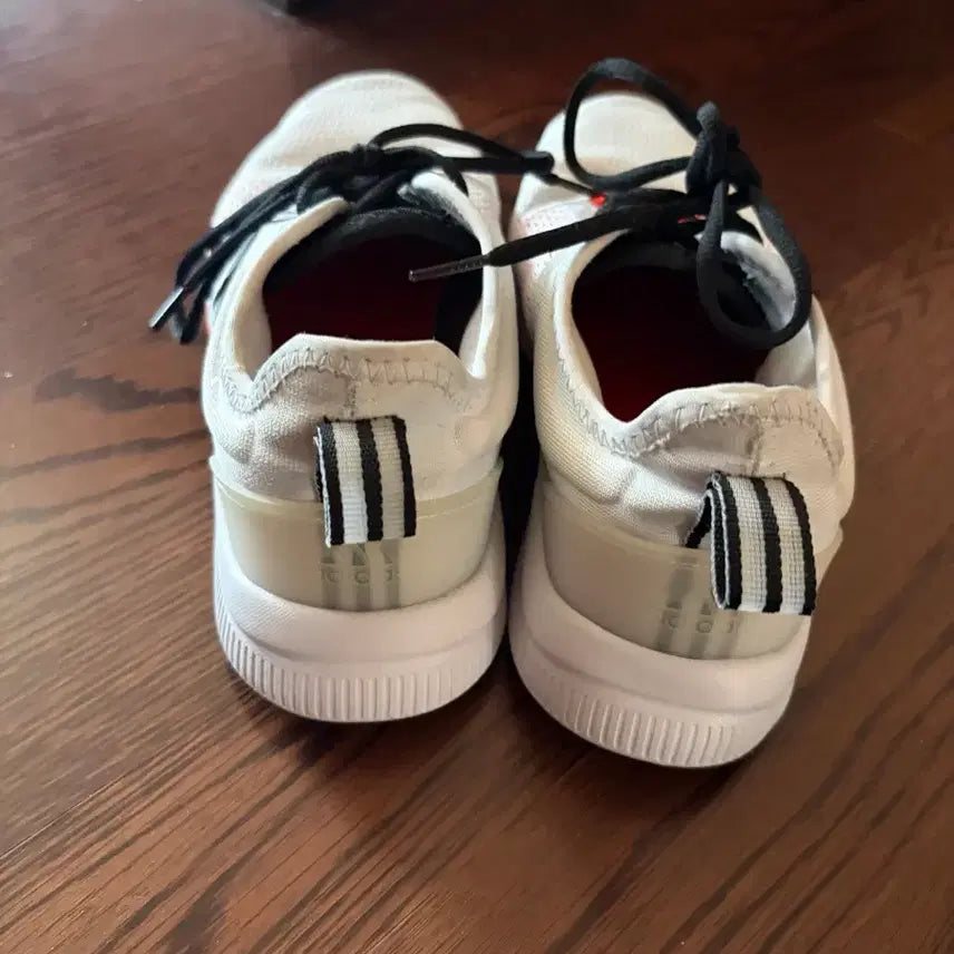 [BUNJANG] Adidas Sneakers / 아디다스 운동화 255-260