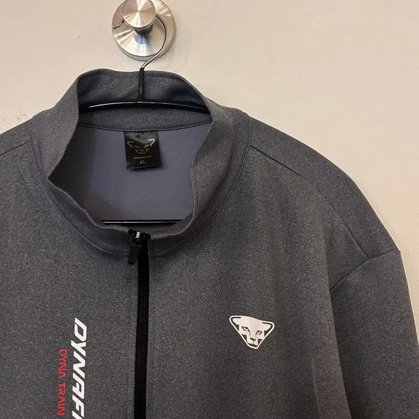 [BUNJANG] Dynafit Training Jacket XL Grey / 다이나핏 트레이닝 자켓 XL 그레이