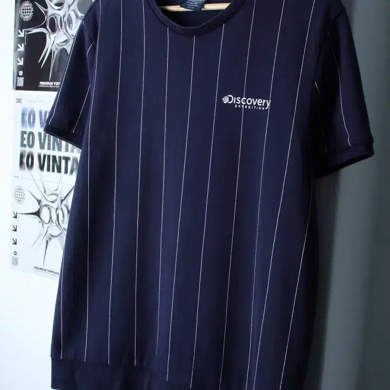 [BUNJANG] Discovery Expedition Striped T-Shirt (L-XL) / (L-XL) 디스커버리 반팔 티셔츠 스트라이프 네이비 올드스쿨-1865D