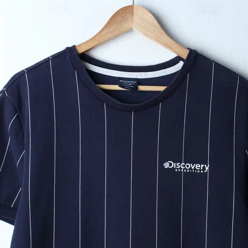 [BUNJANG] Discovery Expedition Striped T-Shirt (L-XL) / (L-XL) 디스커버리 반팔 티셔츠 스트라이프 네이비 올드스쿨-1865D