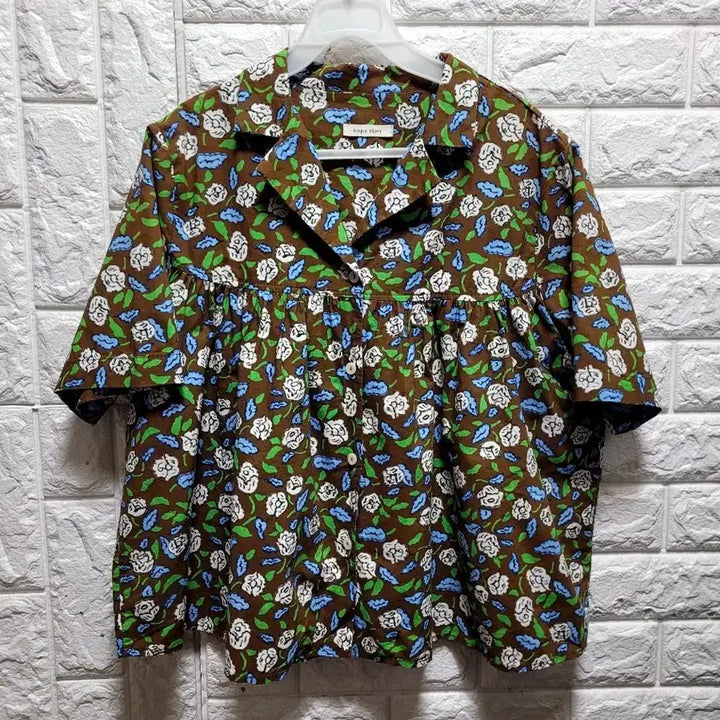 [BUNJANG] Hippe Story Flower Pattern Cotton Short-Sleeve Blouse / hippe story 플라워 패턴 면반팔 블라우스