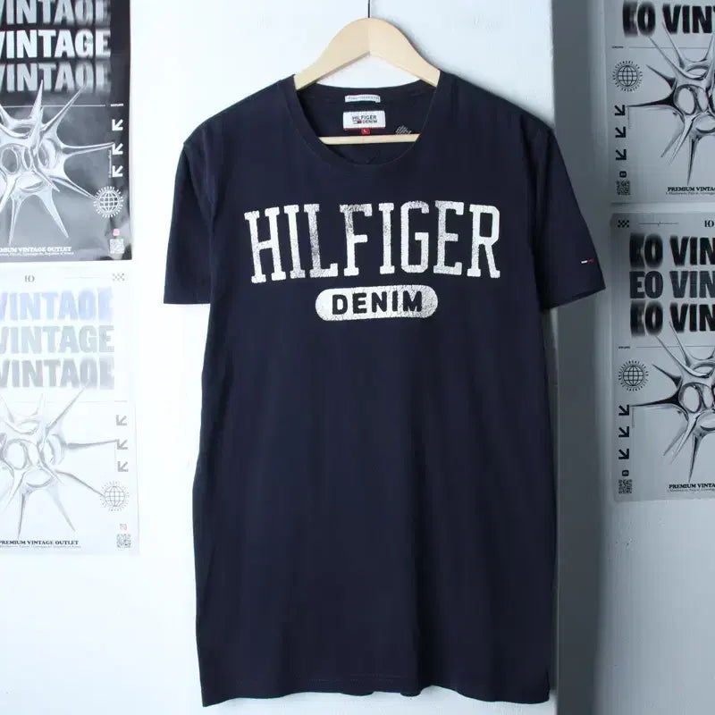 [BUNJANG] Tommy Hilfiger Big Logo T-Shirt Navy (L-XL) / (L-XL) 타미힐피거 반팔 티셔츠 빅로고 네이비 에이징-18662