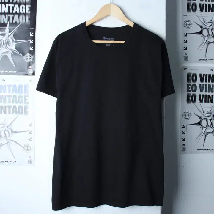[BUNJANG] Champion Plain Black T-Shirt / (M-L) 챔피온 반팔 티셔츠 무지 블랙 올드스쿨-18663