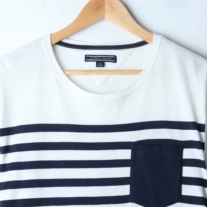 [BUNJANG] Tommy Hilfiger Striped T-Shirt (L-XL) / (L-XL) 타미힐피거 반팔 티셔츠 스트라이프 화이트 올드스쿨-18664