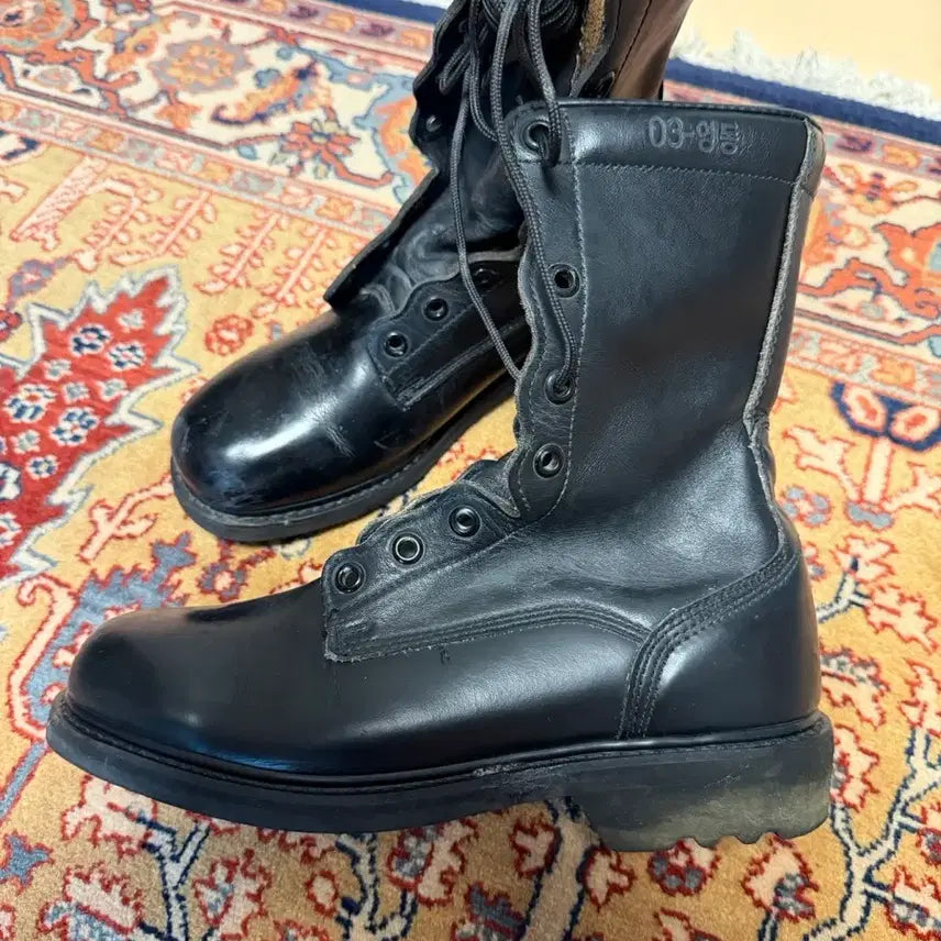 [BUNJANG] Pre-owned Combat Boots 280mm - Military Grade / (A급) 구형 전투화 280 군화 부츠 워커 밀리터리 군용 등산
