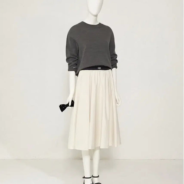 [SOLD OUT] [새상품] 한섬 sjsj 플레어 스커트