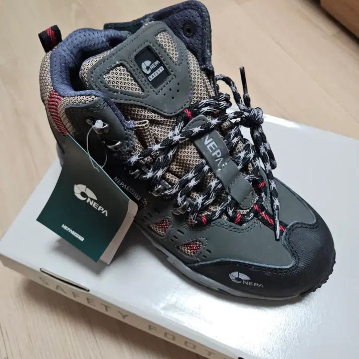[BUNJANG] NEPA Leather Safety Work Shoes GT-36N (Size 245) / 네파 안전화 작업화 새상품