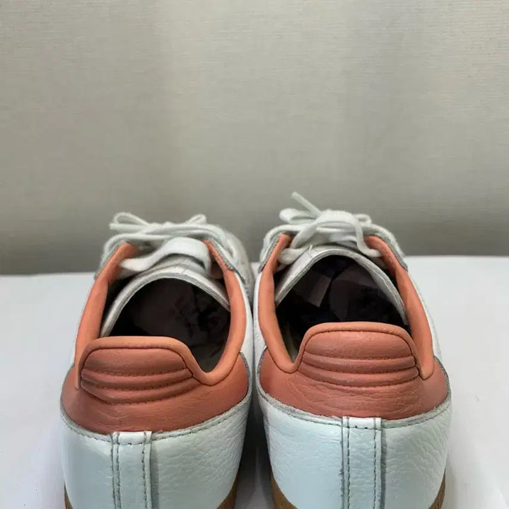 [BUNJANG] Adidas Samba OG White Coral Sneakers / 아디다스 삼바 OG 화이트 코랄(255)