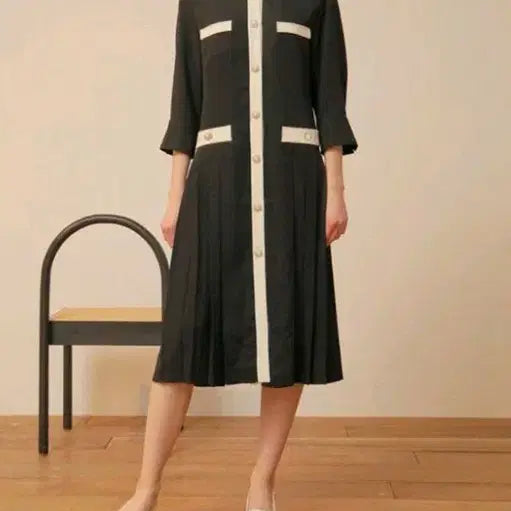 [BUNJANG] On&amp;On Color Block Pleated Dress / 온앤온 컬러블록 플리츠 원피스