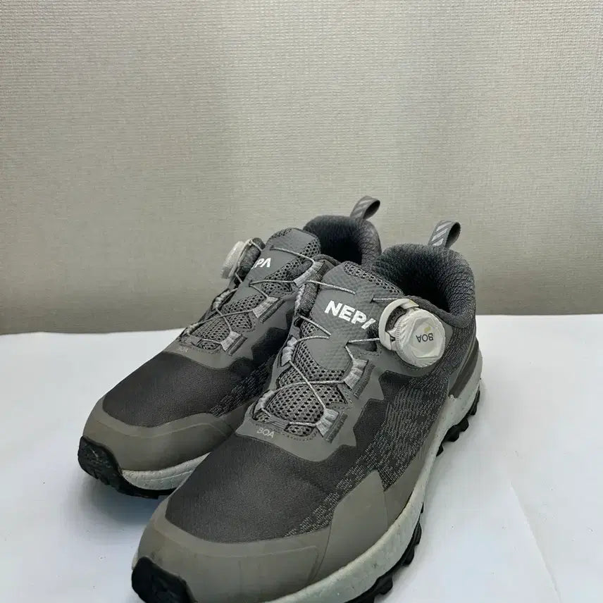 [SOLD OUT] 네파 고어텍스 보아 트레킹화(255)