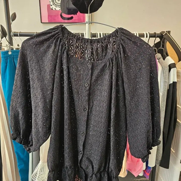 [BUNJANG] Lace Puff Sleeve Blouse / 레이스 블랙 블라우스