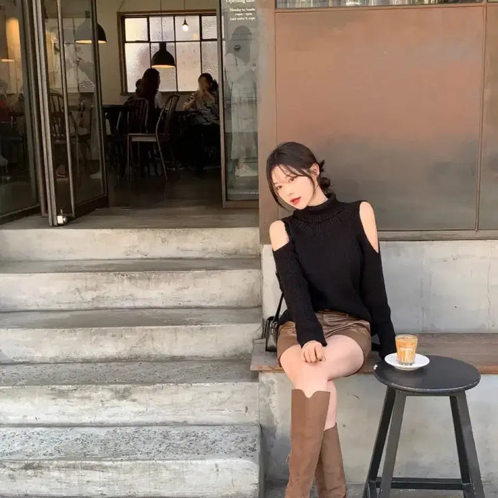 [BUNJANG] Dayrose Emma Shoulder Slit Turtleneck Knit / 에이블리 어깨 트임 폴라 니트