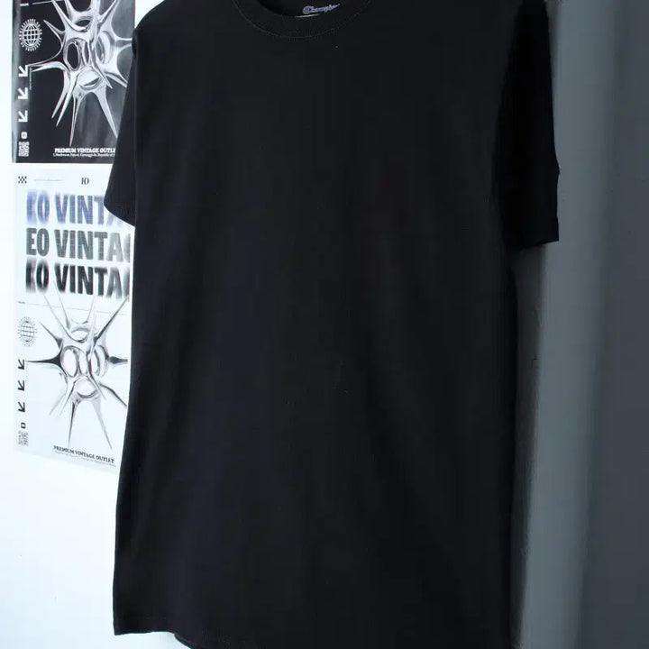 [BUNJANG] Champion Plain Black T-Shirt / (M-L) 챔피온 반팔 티셔츠 무지 블랙 올드스쿨-1866B