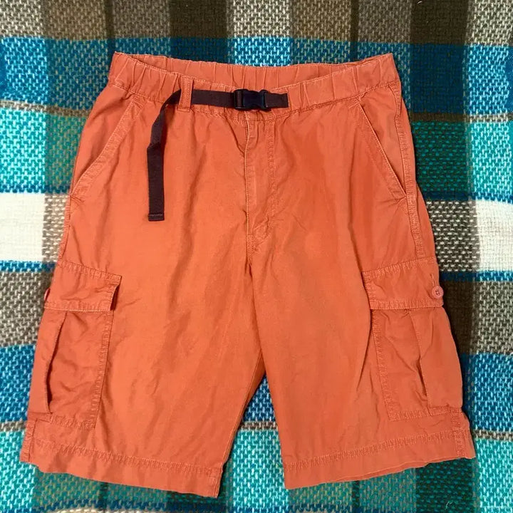 [BUNJANG] UNIQLO Cargo Shorts (Size M) / UNIQLO 유니클로  카고 쇼츠