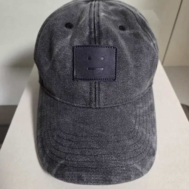 [BUNJANG] Acne Studios Grey Washed Emoji Baseball Cap / 아크네스튜디오 그레이 워싱 이모지 볼캡