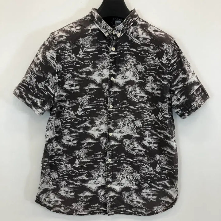 [BUNJANG] H&amp;M Hawaiian Pattern Short Sleeve Shirt - Size M / H&amp;M 흐앤므 하와이안 패턴 반팔셔츠 M