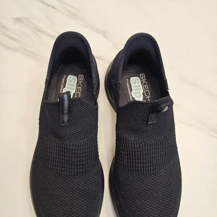 [BUNJANG] Skechers Slip-ins Ultra Flex Sneakers Black 225mm / 스케쳐스 슬립인스 블랙 225mm