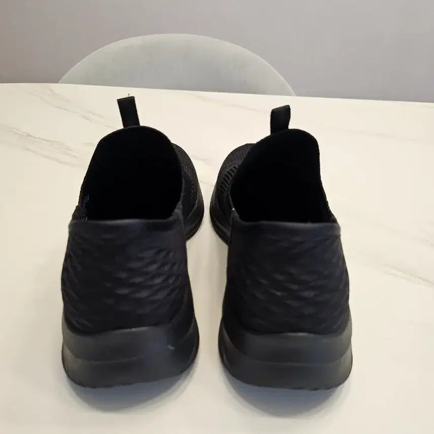[BUNJANG] Skechers Slip-ins Ultra Flex Sneakers Black 225mm / 스케쳐스 슬립인스 블랙 225mm