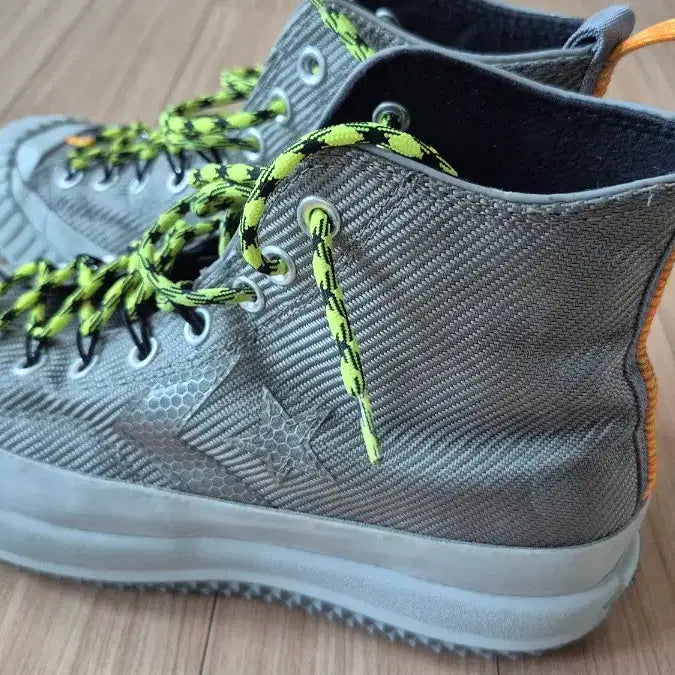 [BUNJANG] Converse High Top Sneakers 270mm Water-Resistant / 컨버스 하이탑 스니커즈