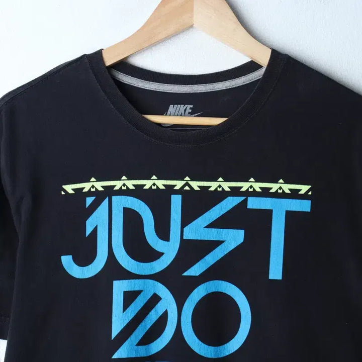 [BUNJANG] Nike T-Shirt Big Printing Aging Old School (L-XL) / (L-XL) 나이키 반팔 티셔츠 빅프린팅 에이징 올드스쿨-18675
