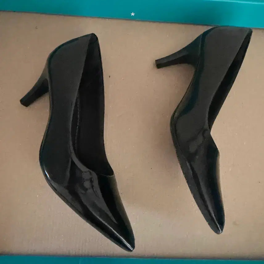 [BUNJANG] Piccadilly Black Enamel Women&