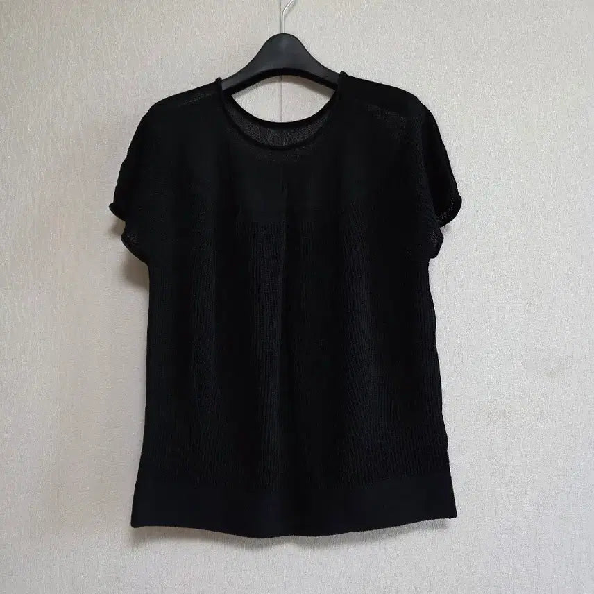 [BUNJANG] LBL Round Neck Knit Short Sleeve T-Shirt / LBL블랙