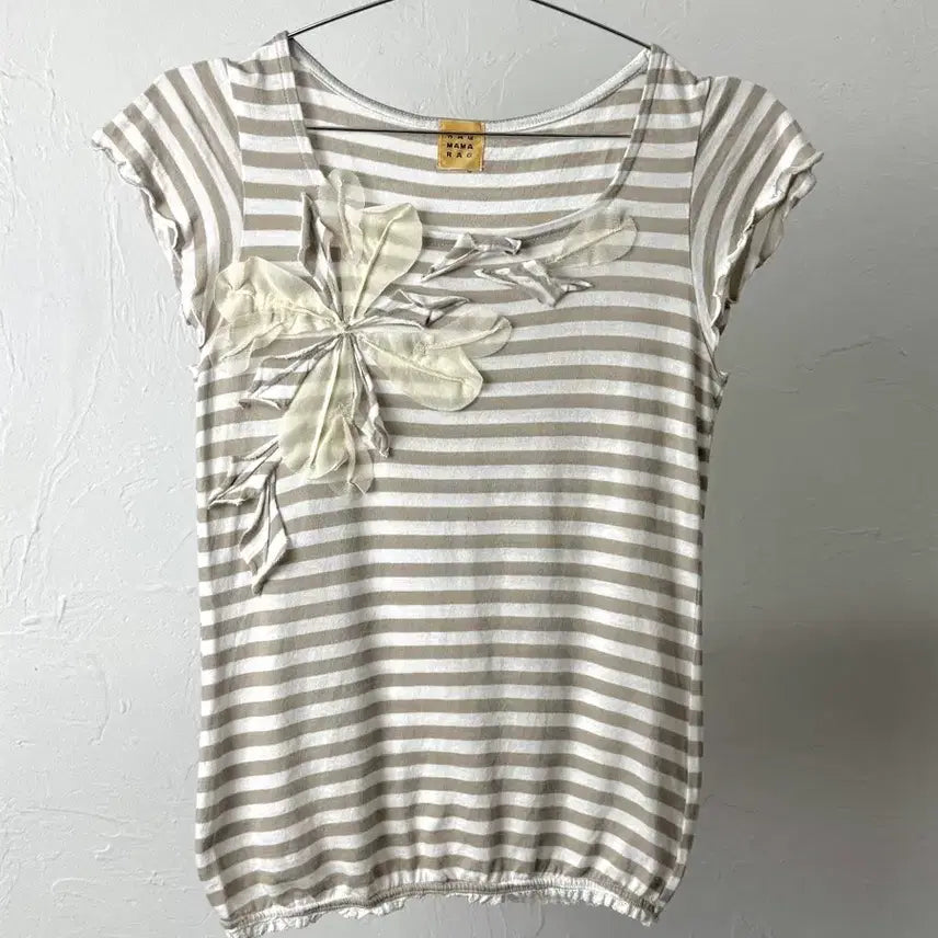 [BUNJANG] Rag Mama Rag Flower Applique Border T-Shirt / Rag Mama Rag 플라워 아플리케 보더 티셔츠