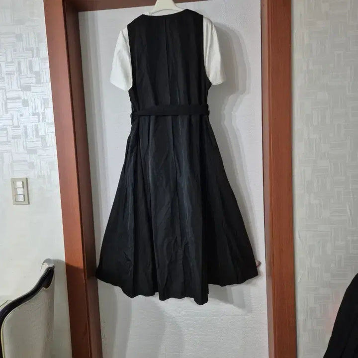[BUNJANG] Black Wrap Dress &amp; Short Sleeve T-Shirt Set / 블랙 랩 원피스 반팔 티셔츠 세트