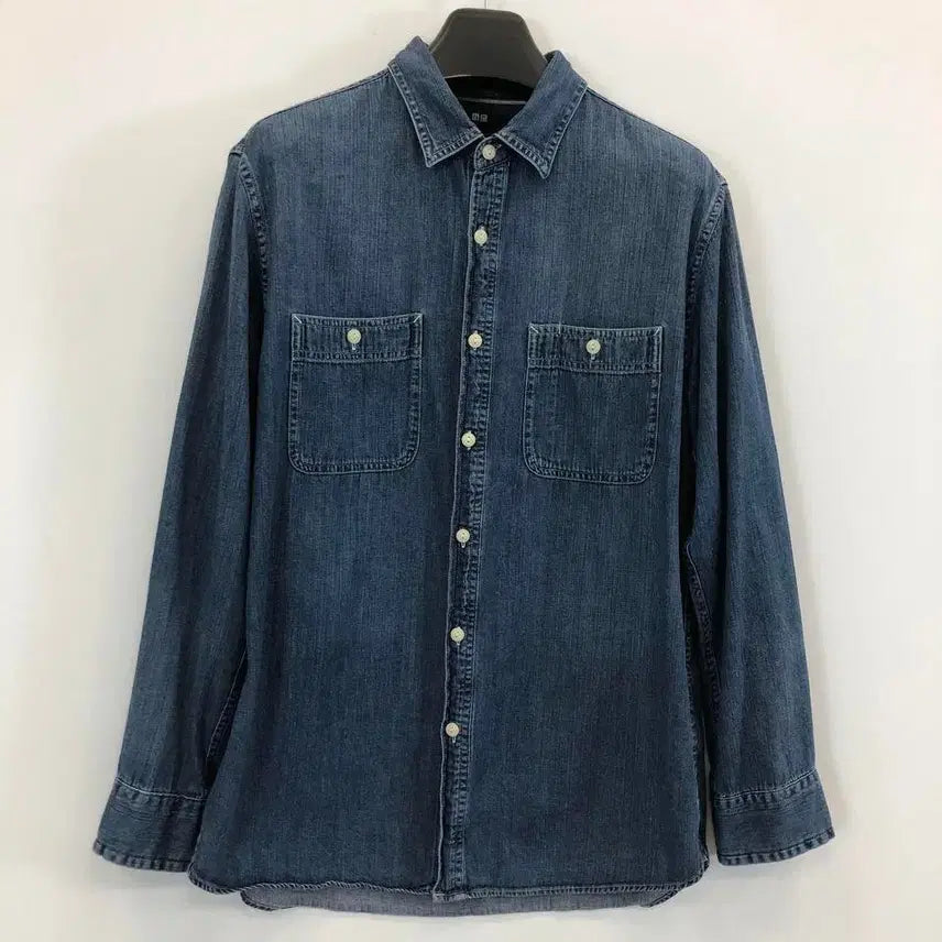[BUNJANG] Uniqlo Chambray Shirt M / 유니클로 샴브레이 셔츠 M