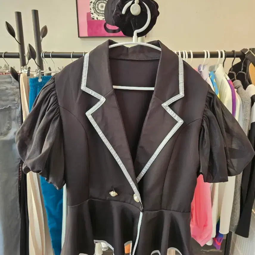 [BUNJANG] Black Color Block Short Sleeve Peplum Jacket / 블랙 배색 반팔 페플럼 자켓