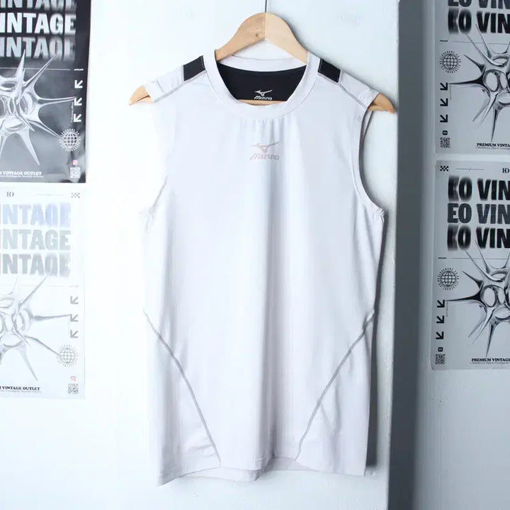 [BUNJANG] Mizuno Short Sleeve Functional Running T-shirt White / (M-L) 미즈노 반팔 티셔츠 민소매 기능성 런닝 화이트-1867D