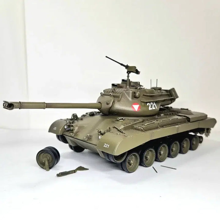 [BUNJANG] 1/35 Scale M-47 Patton Tank Assembly Model Kit (Junk) / 모터동력 정크 [레벨] 1/35 M-47 패튼 전차 조립 도색품