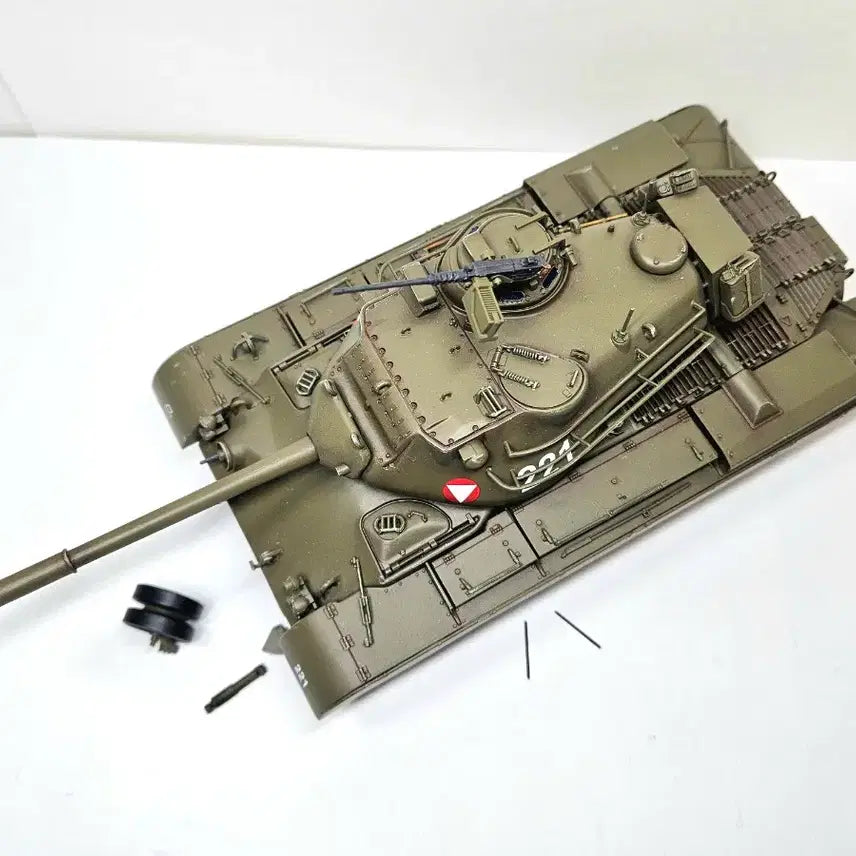 [BUNJANG] 1/35 Scale M-47 Patton Tank Assembly Model Kit (Junk) / 모터동력 정크 [레벨] 1/35 M-47 패튼 전차 조립 도색품