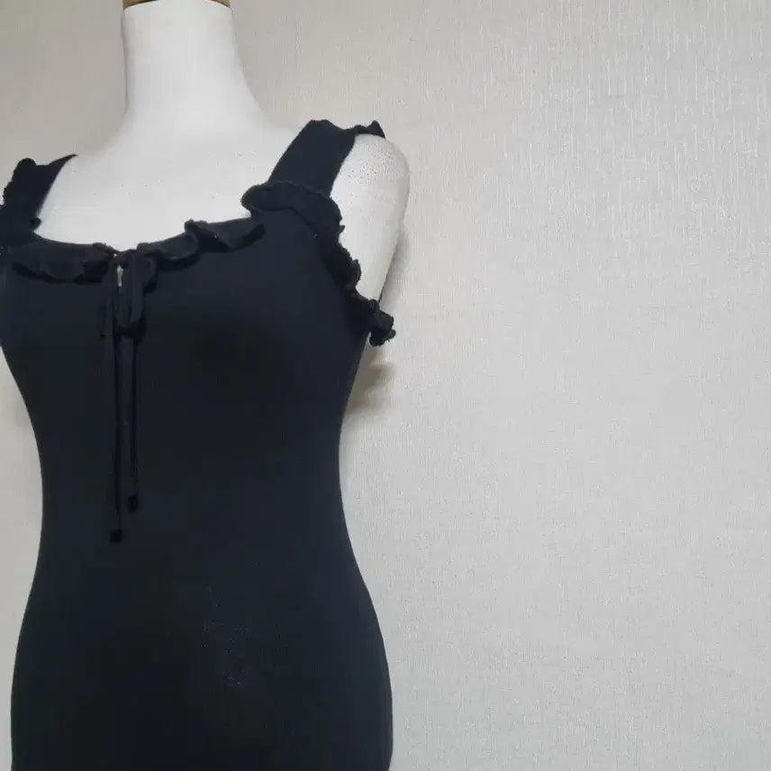 [SOLD OUT] L330 프릴 장식 끈 롱원피스