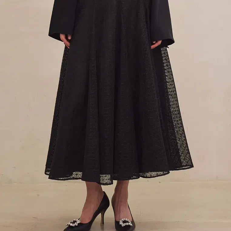 [BUNJANG] GRACE U Joanna Lace Long Skirt Black / GRACE U - Joanna Lace Skirt (Black)